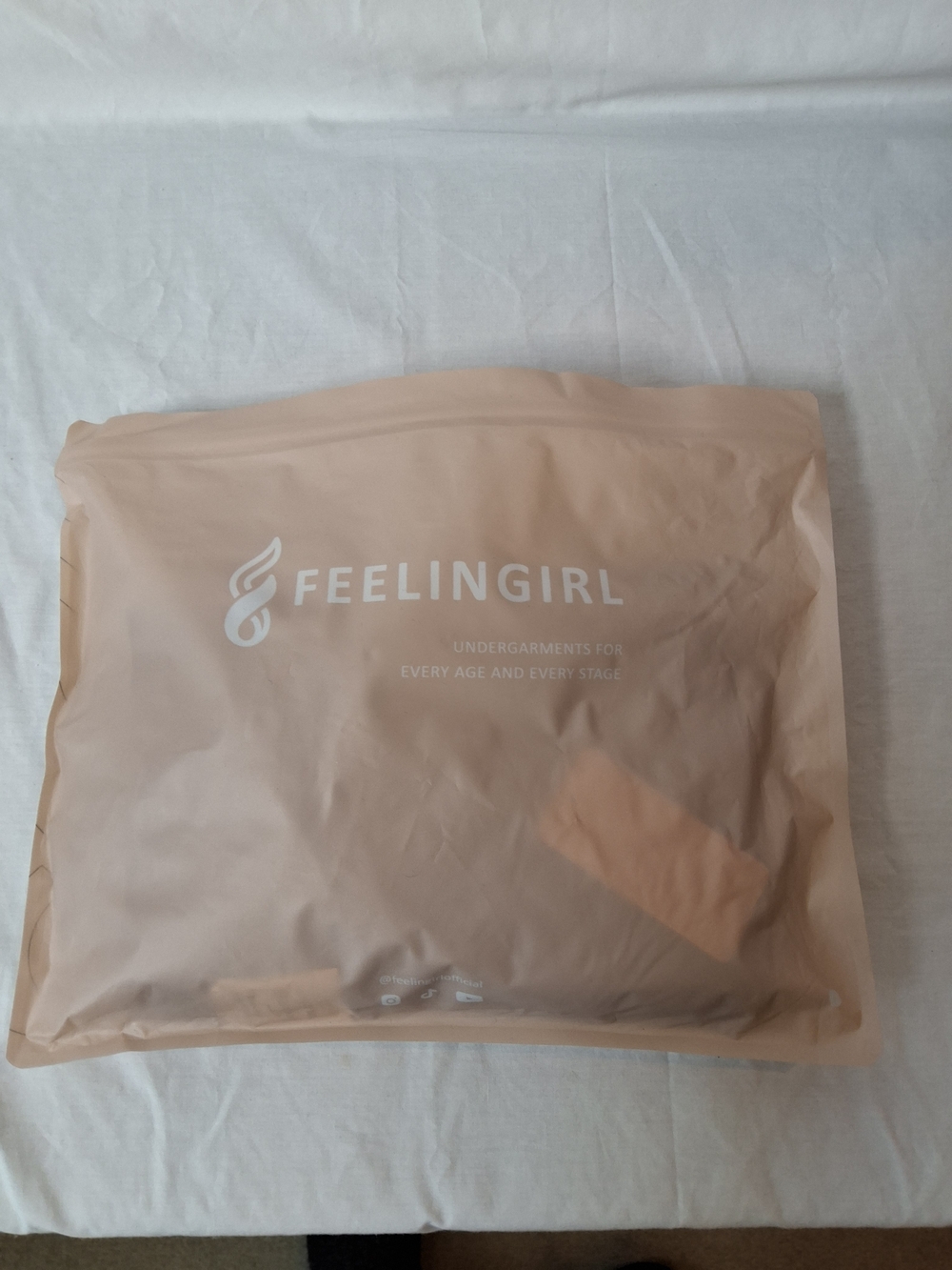 Feelingirl Women's Nude Shapewear - Seamless‎ Support